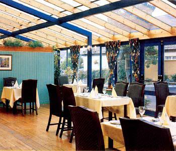 קיל איירן Whitegates Pub & Accommodation מראה חיצוני תמונה